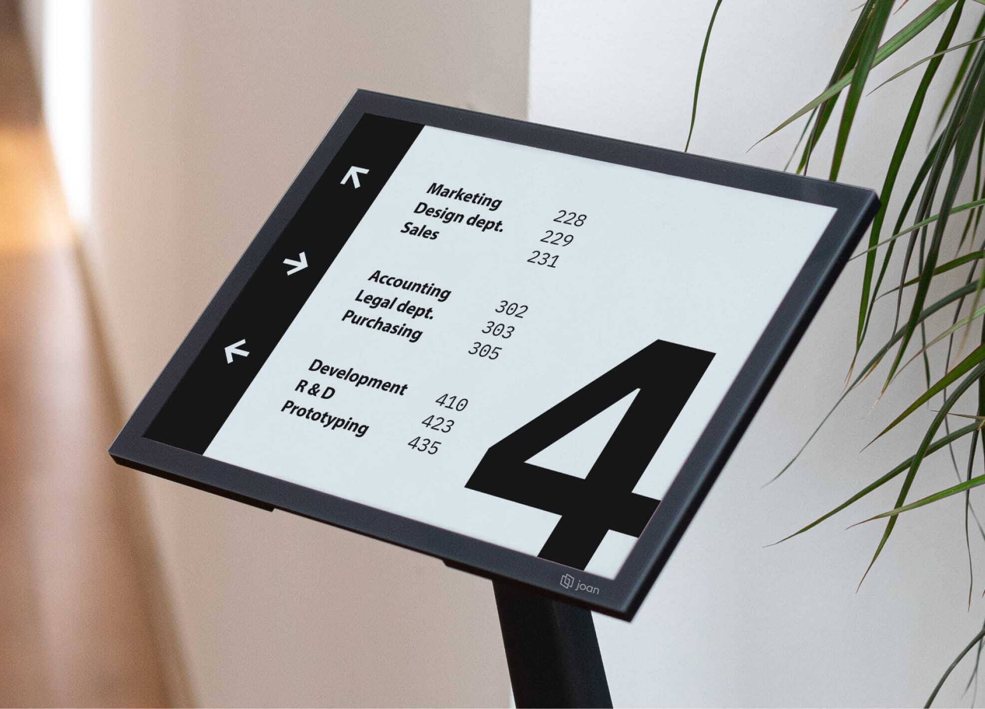 Communicate with digital signage