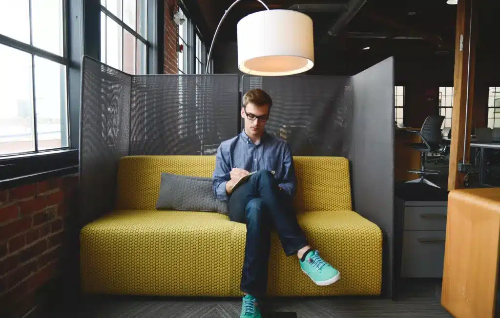 Company Couch Coworking 7077
