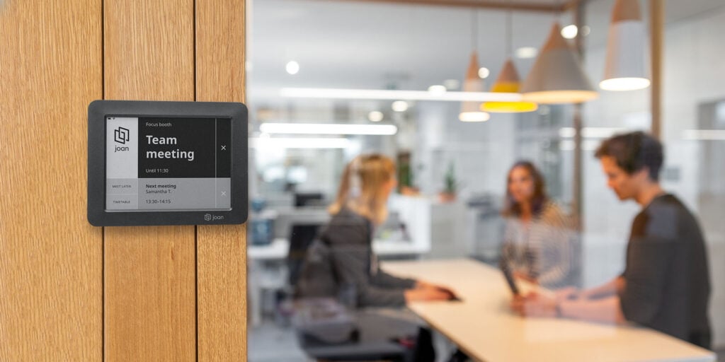 Meeting deals room signage