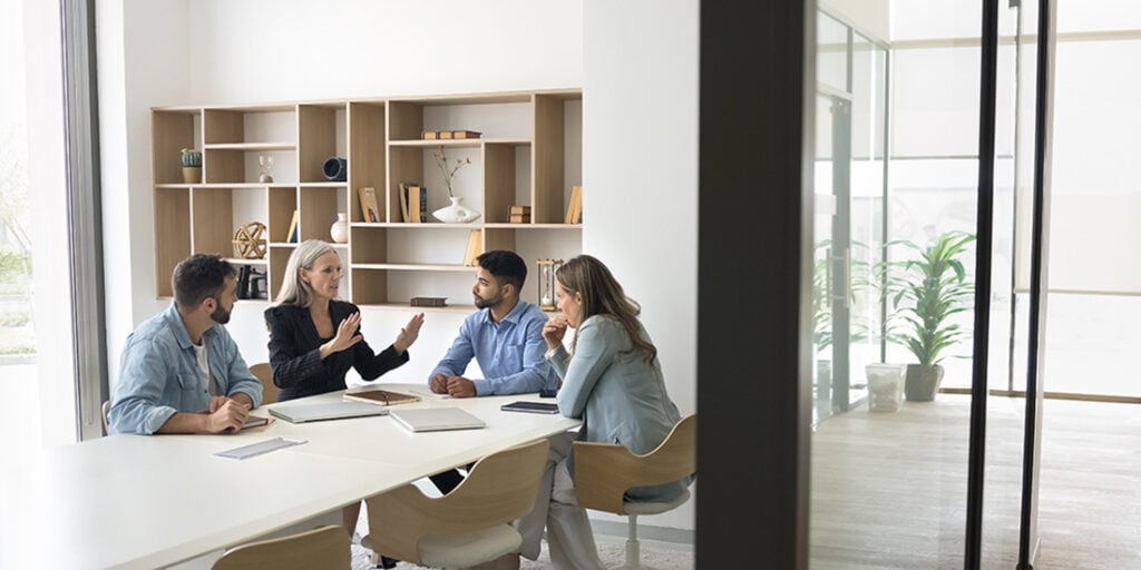 10 Tips for Effective Meeting Room Management - Joan Workplace