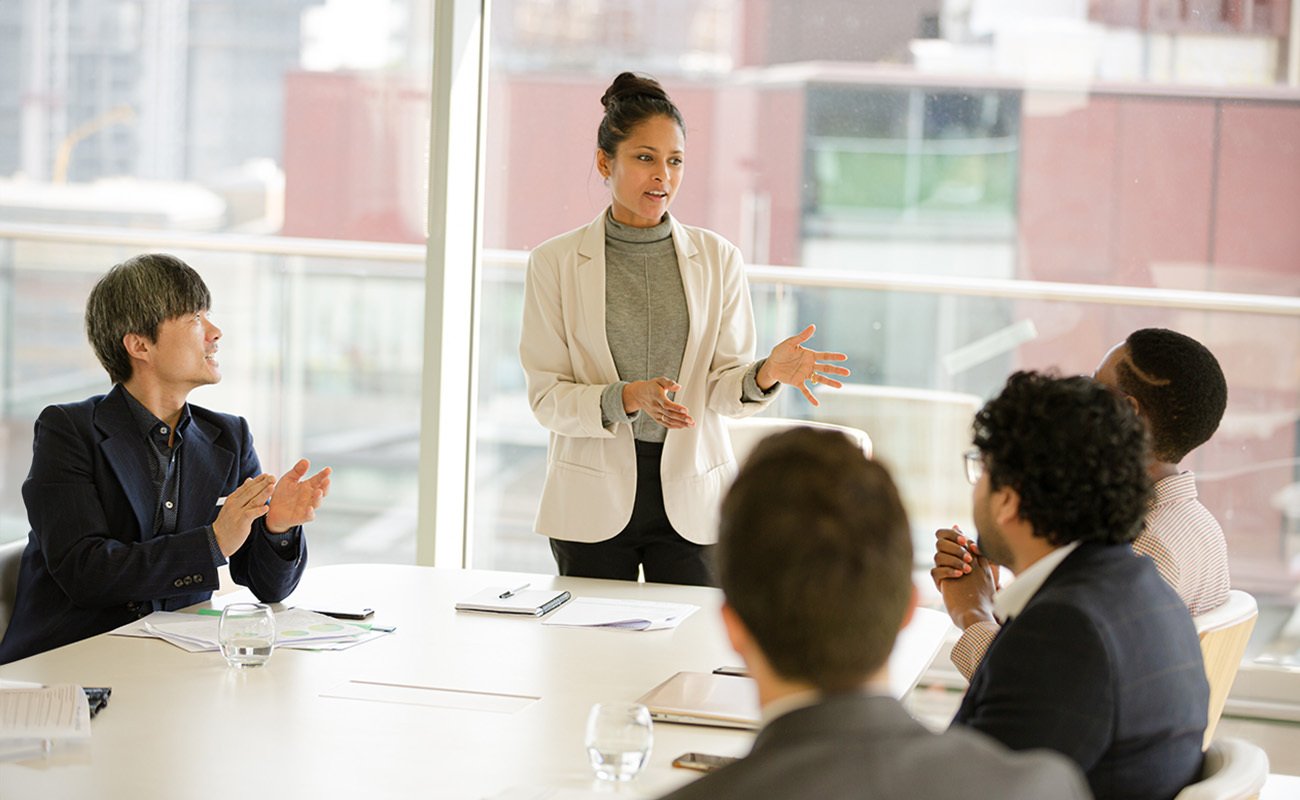 How to effectively lead a meeting - Joan Workplace