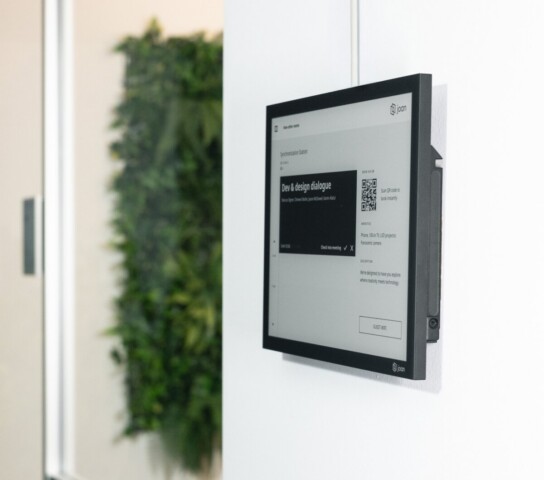 Joan 13 Pro PoE Secure Wall Mount