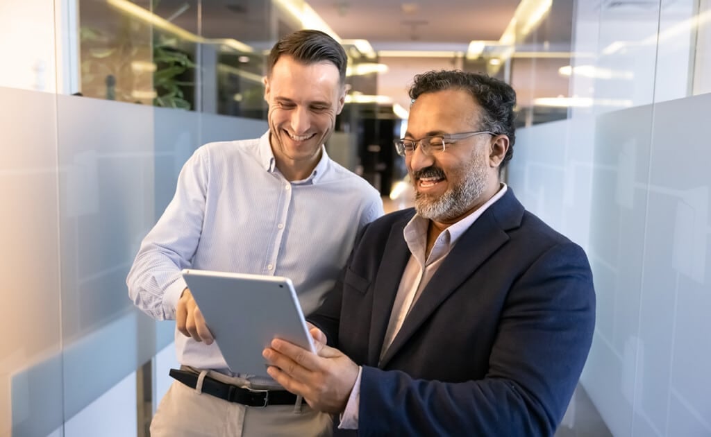 Digital signage employee communication