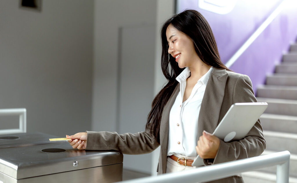 EMPLOYEE BADGE TRACKING SYSTEM